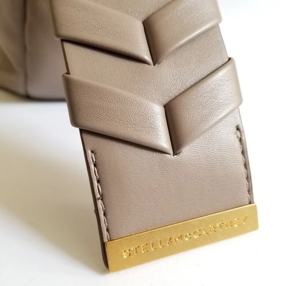 Stella McCartney Puff Shoulder Bag Moss Tan - Picture 11 of 16